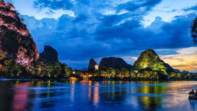 Guilin Approaching Nightfall