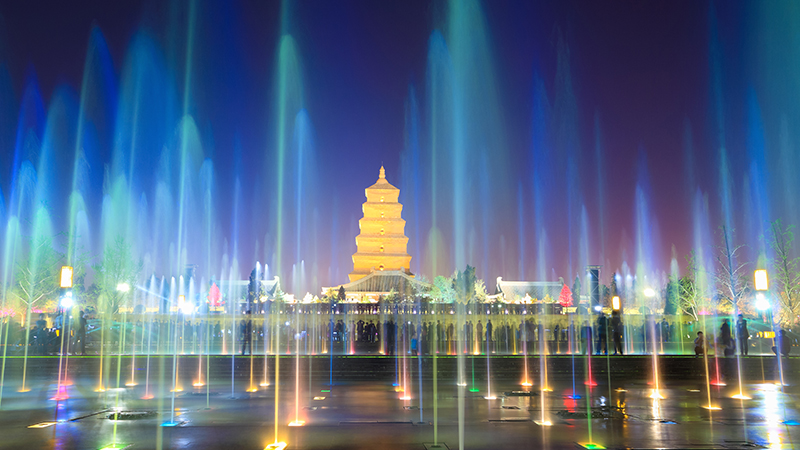 The Musical Fountain Show at night