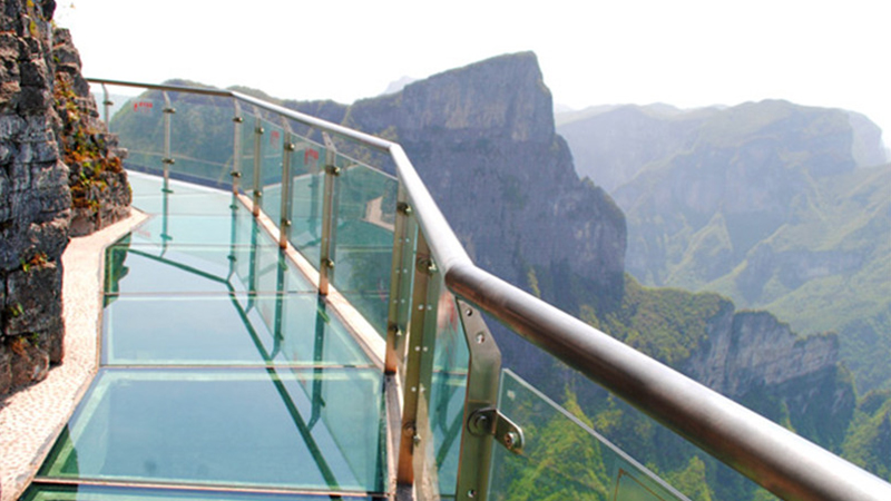 Tianmen Mountain Glass Skywalk